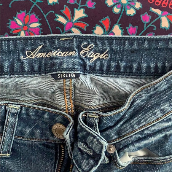 American eagle - Picture 2 of 5